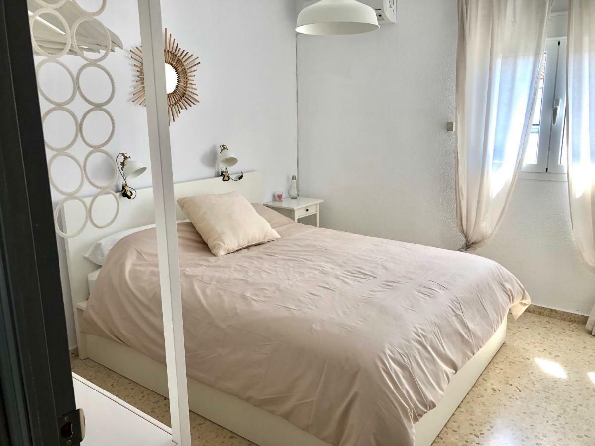 Apartamento La Barrosa Chiclana de la Frontera Luaran gambar